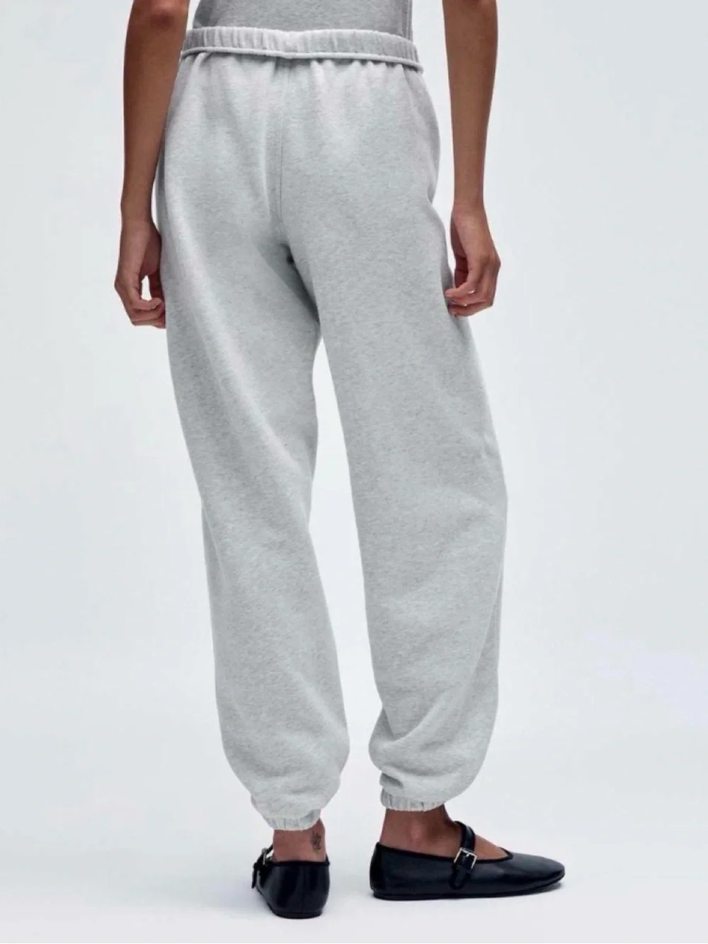 Scuba Mid-Rise Oversized Jogger *Regular Heathered Core Ultra Light Gray XS 4/6
